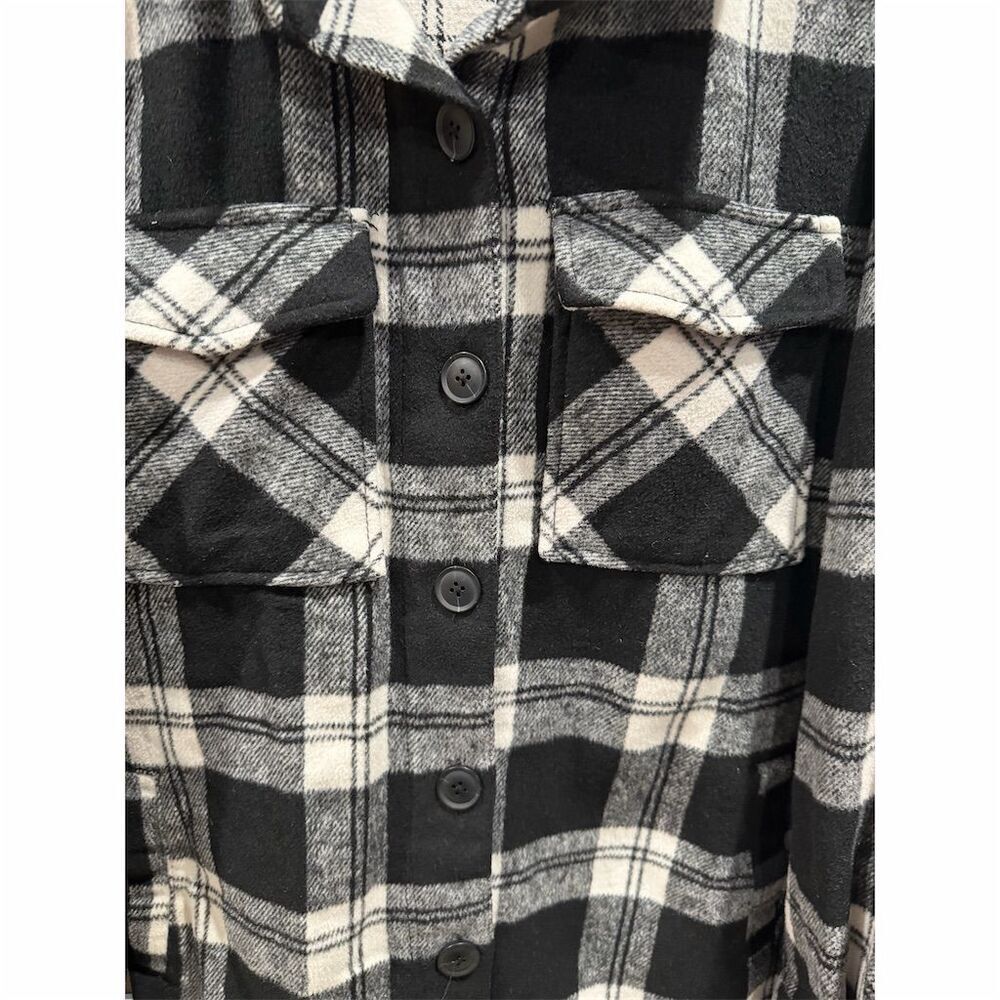 Member's Mark Women's Plaid Shacket Black & White Size L Button-Up - Picture 3 of 6